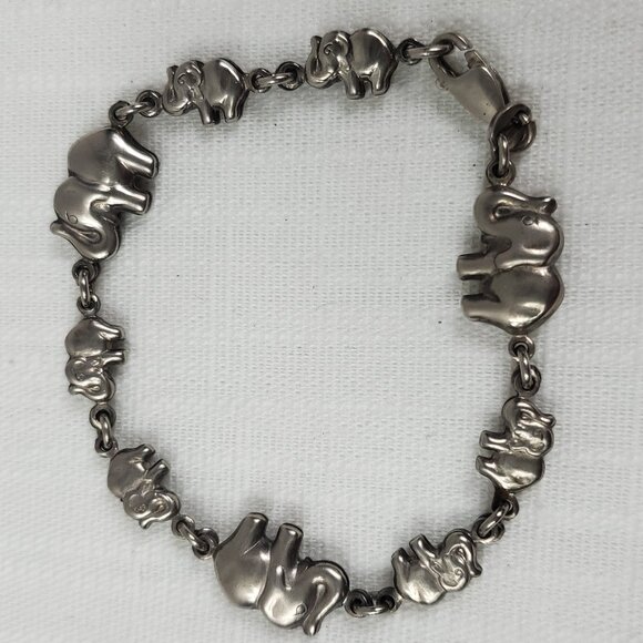 Adorable Silver 925 Elephant Puffy Charm Bracelet - Picture 1 of 10
